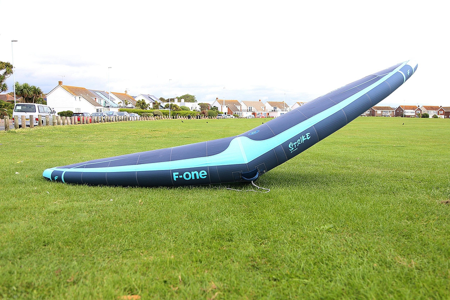 WingSurfWorld Tests the F-One Strike CWC 7 & 8m | Bay Area