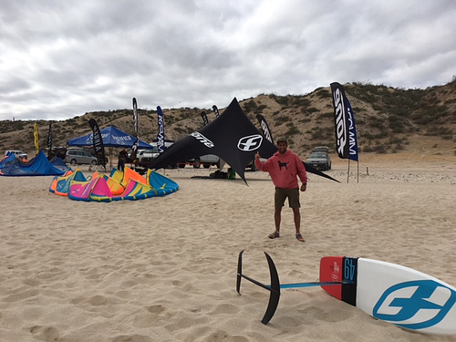 nico-l-lv-classic-foil-clinic-bkg-img