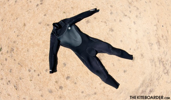 MANERA-METEOR-MAGMA-FALL2015-TEASER-OUTSIDE-600x350