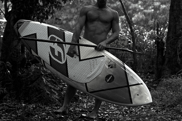 josh_riccio-f-one15-blk-wht